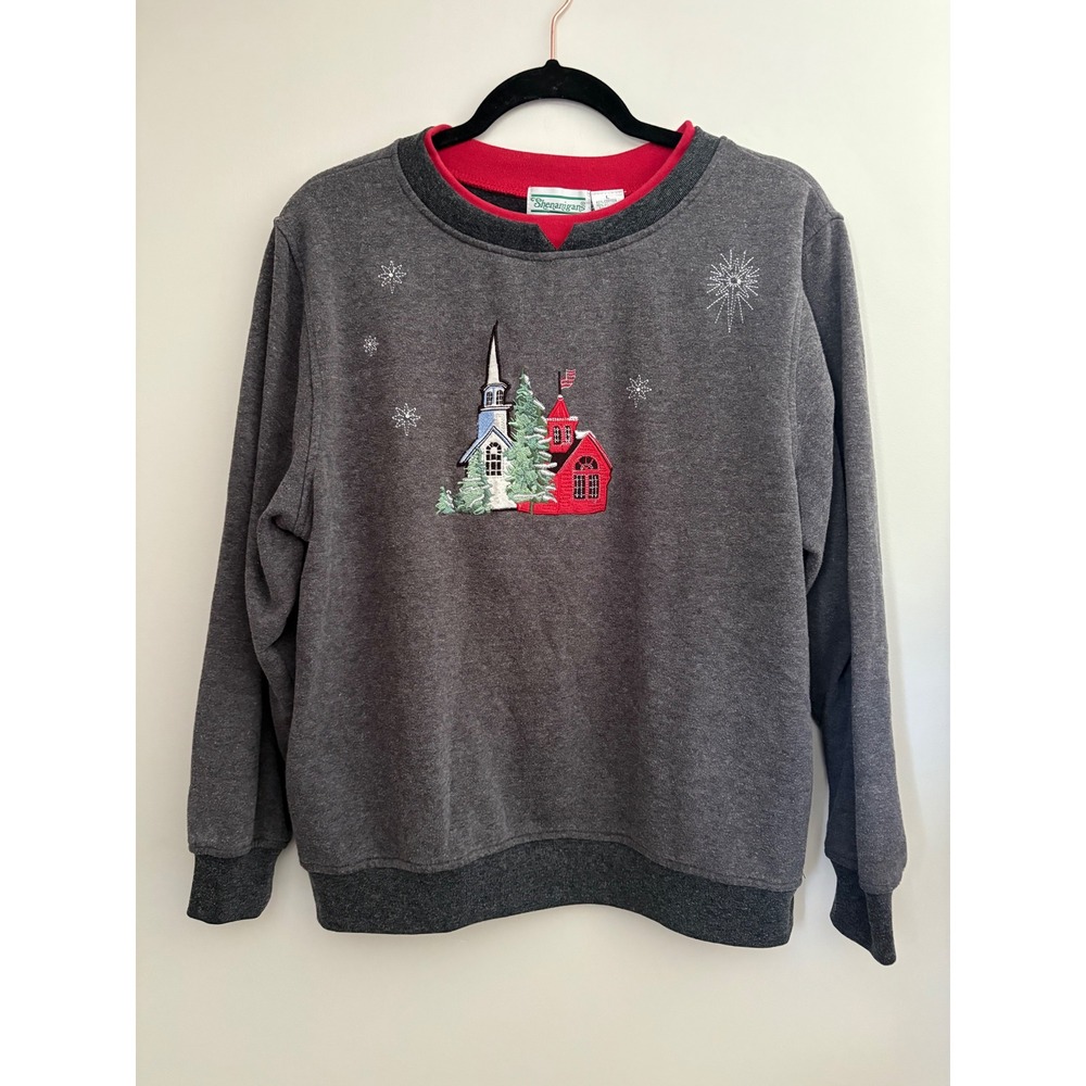Shenanigans Vintage Christmas Church‎ Schoolhouse Embroidered Sweatshirt Grey L
